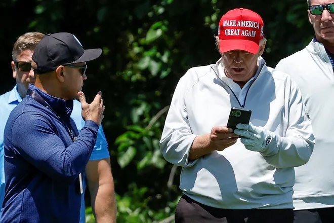 Donald Trump Sosyal Medyada Yönetim Sanatını Yeniden Yazıyor