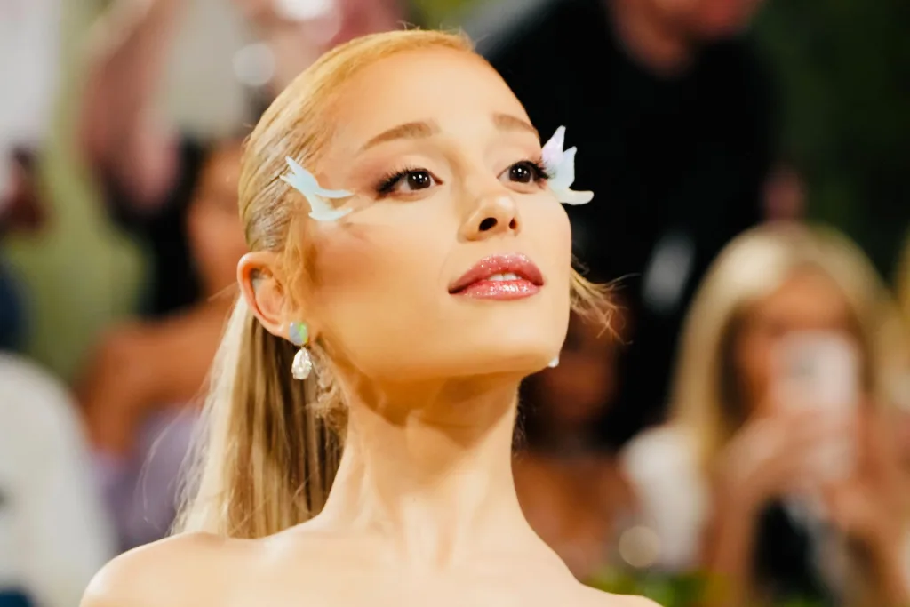 Ariana Grande’den Wicked Açıklaması: “20 Yıllık Yanlış Anlamayı Düzelttim”