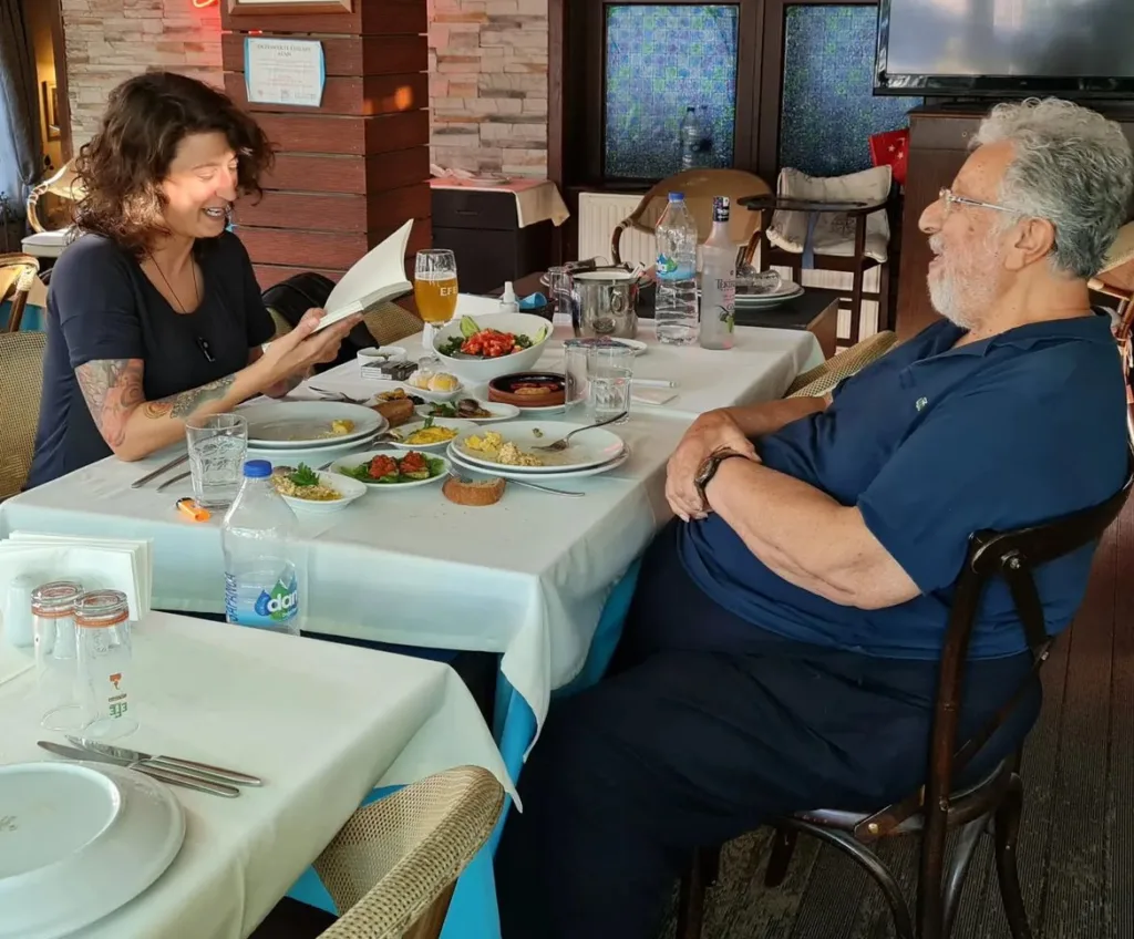 Metin Akpınar’ın Kızı Duygu Nebioğlu: Hak Mücadelesinin Ardındaki Hikaye