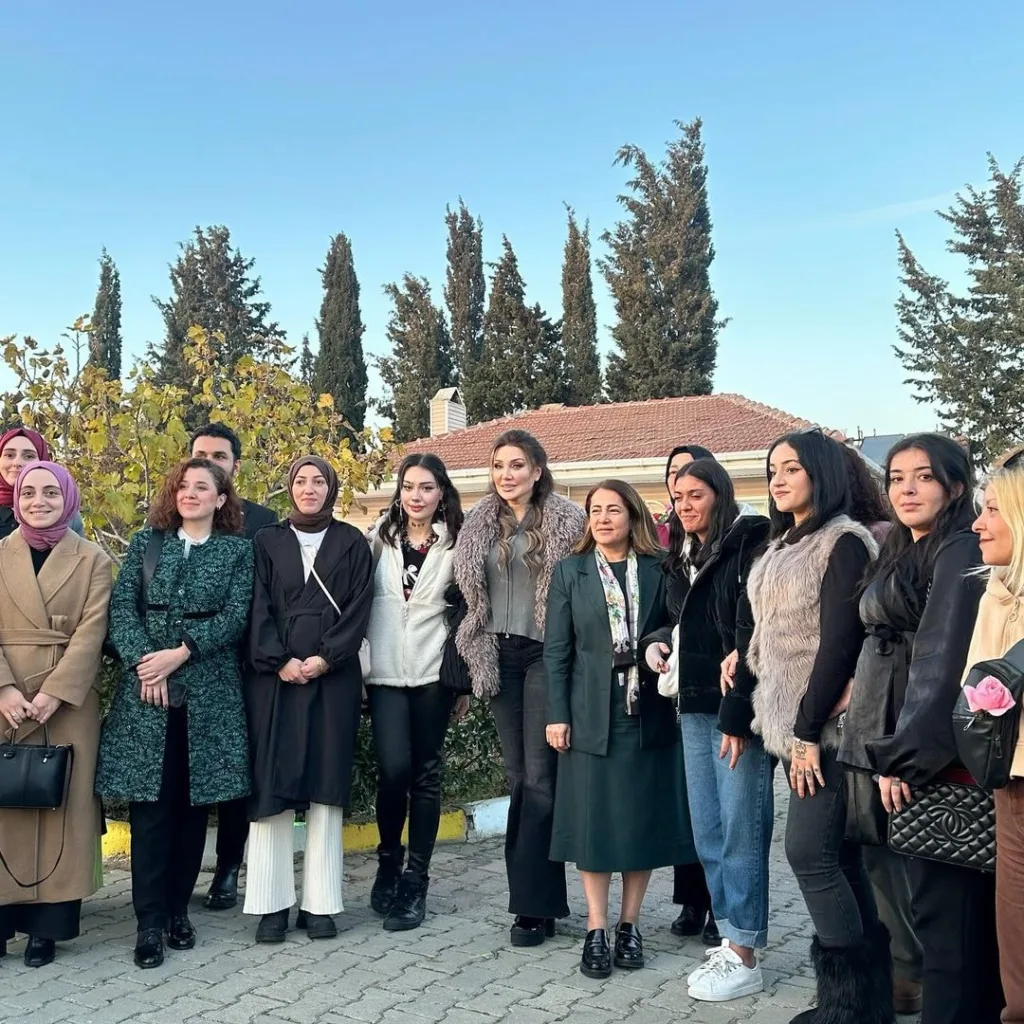 Umut Akyürek’in Kızı Melek Bal Hayata Yeniden Tutundu!