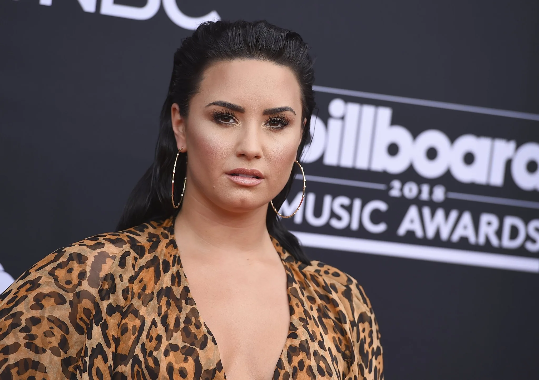 Demi Lovato Yepyeni Biri Oldu: Tanıyanlar Gözlerine İnanamadı!