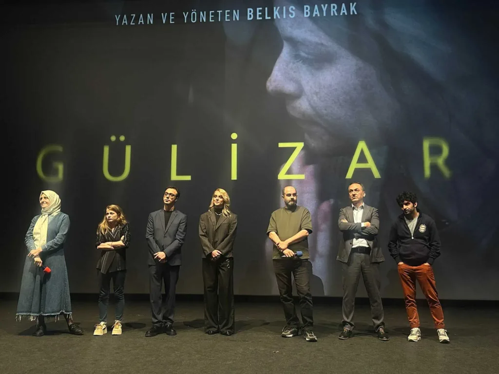 Gülizar’ın Atlas Sineması’nda Gerçekleşen Galası Büyük İlgi Gördü