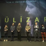 Hollywood’da Türk Yıldızı Parladı: Aras Aydın Rüzgârı Esiyor!