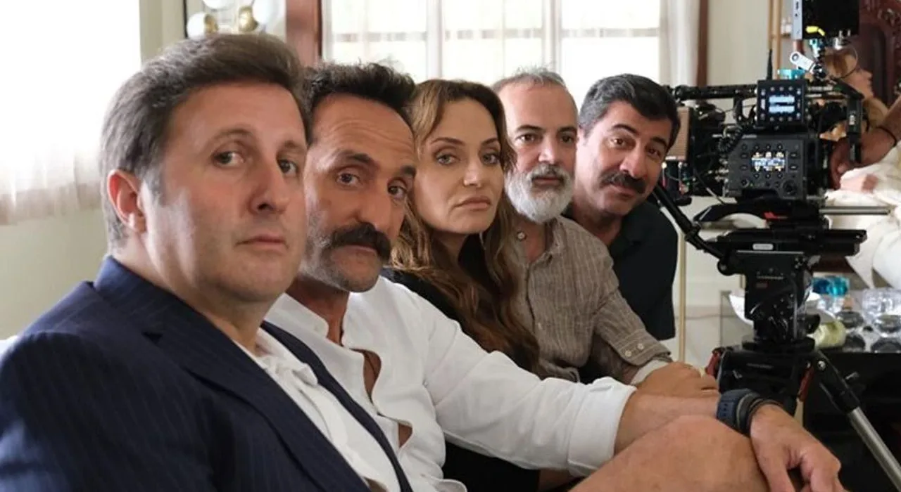 İlker Ayrık’tan “Çakallarla Dans 7” Filminde Yer Almama Nedeni: Dostluk Zedelendi