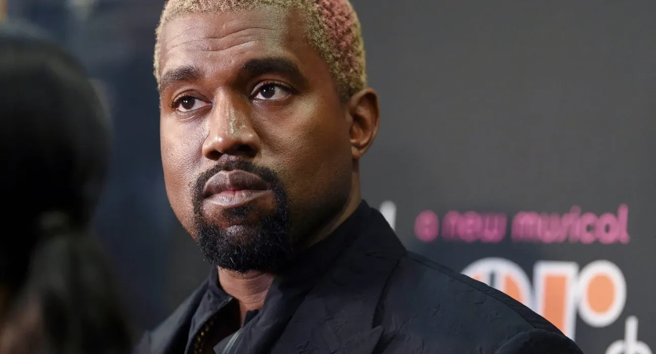 Kanye West, Twitch Yayınında Skandal Hareketi Sonrası 7 Dakikada Platformdan Atıldı
