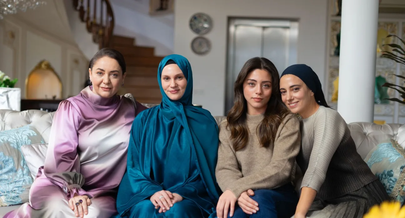 Kızılcık Şerbeti
