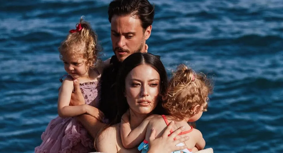 Pelin Akil ve Anıl Altan Boşanma Kararını Yaz Sonuna Ertelediler: Ayrılık İddiaları Devam Ediyor