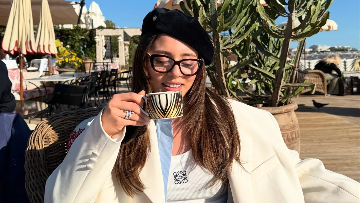Sıla Türkoğlu’nun Cannes Şıklığı Göz Kamaştırdı
