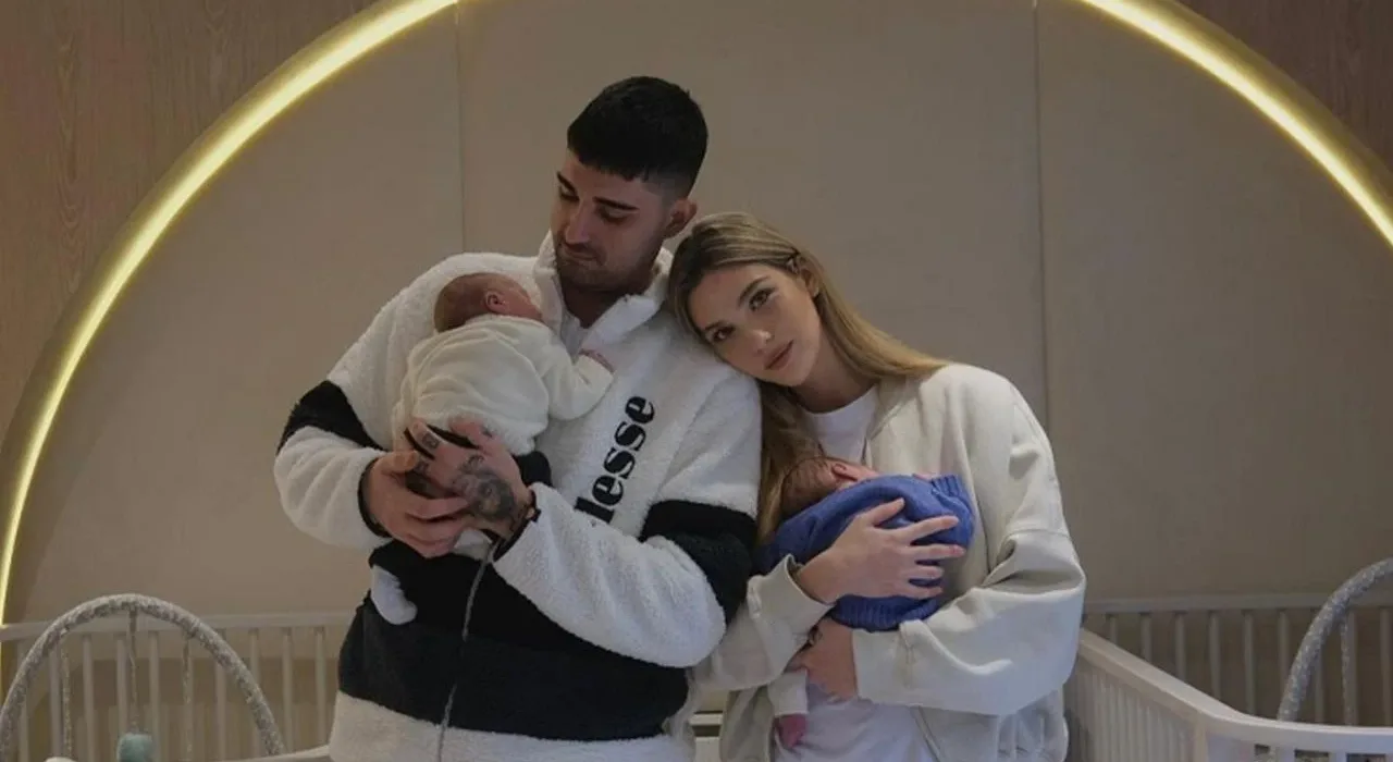 Yasemin Şefkatli İkizlerinin Ameliyat Sonrası Sağlık Durumunu Açıkladı