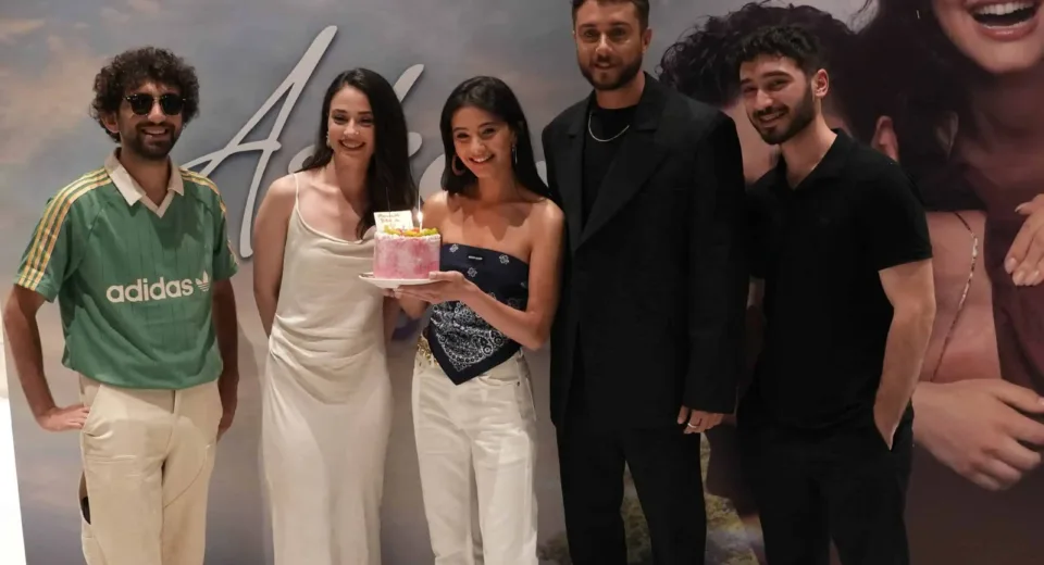 Aşkın Yüzü