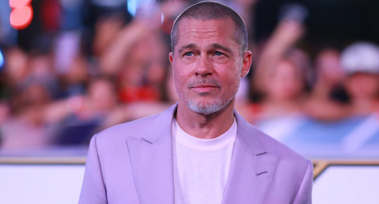 Brad Pitt, Genç Sevgilisi Ines de Ramon’la Tarzını Baştan Yarattı
