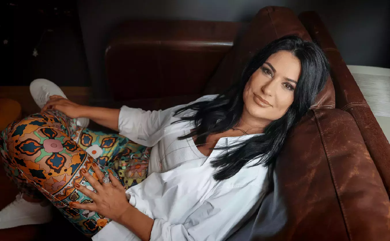 İclal Aydın ve Ozan Ünal'dan Aşk İtirafı: “İki Kişilik Bir Dünya”