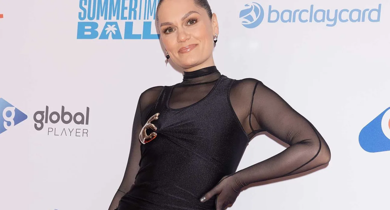 Jessie J, Meme Kanseri Nedeniyle Müziğe Ara Verdi