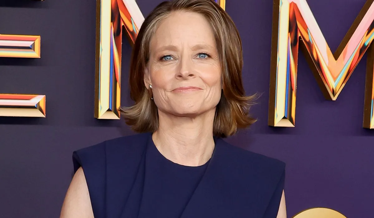 Oscar’lı Yıldız Jodie Foster, Mütevazı Tavrıyla New York Metrosunda Görüntülendi