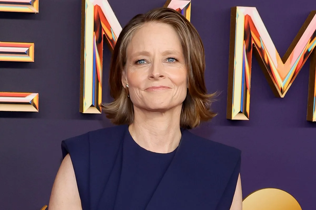 Oscar’lı Yıldız Jodie Foster, Mütevazı Tavrıyla New York Metrosunda Görüntülendi
