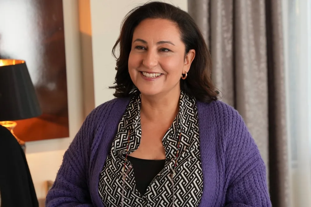 Özlem Tokaslan “Temiz Para” Dizisinde “Ayla” Karakteriyle Ekranlara Dönüyor