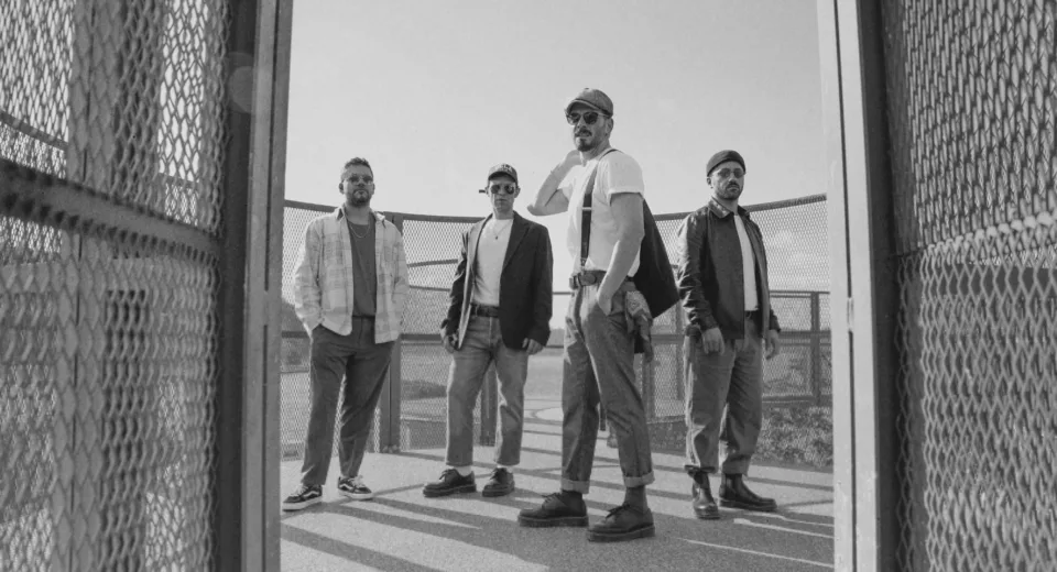 Adamlar ve Emre Malikler'den Alternatif Müziğe Yeni Bir Soluk: “İnsanın Düştüğü Durumlar – Remix” Geliyor!