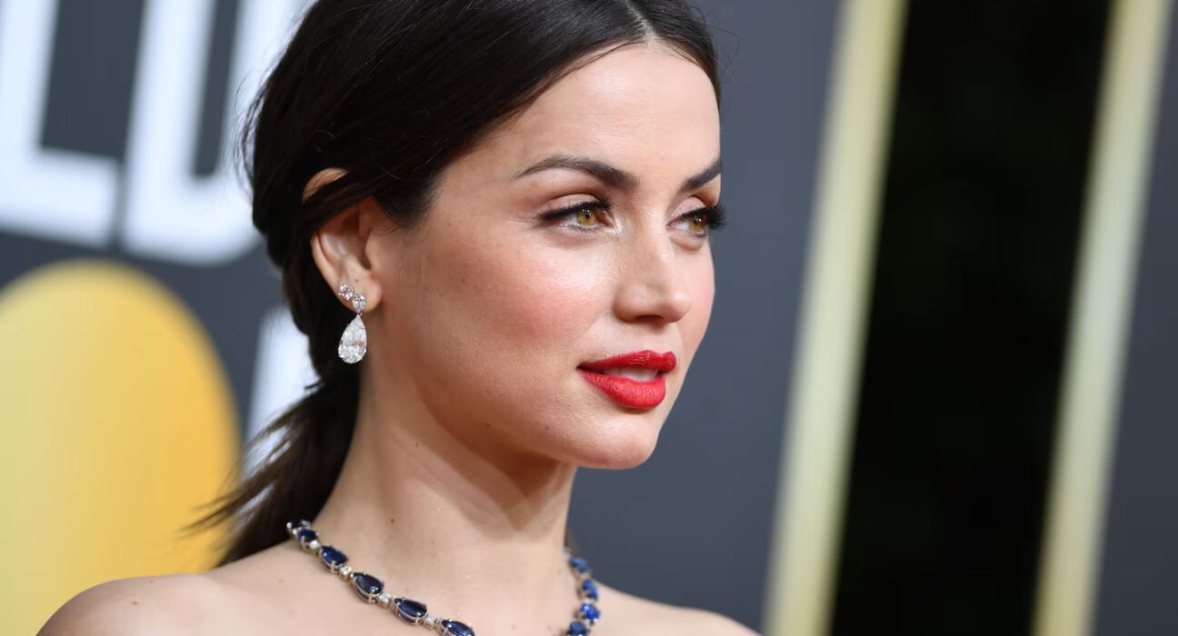 Ana de Armas, Nicole Kidman’la Dalga Geçen Paylaşımı Beğendi