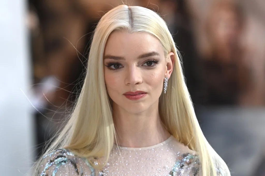 Anya Taylor Joy Bodrum’da Tatiline Devam Ediyor