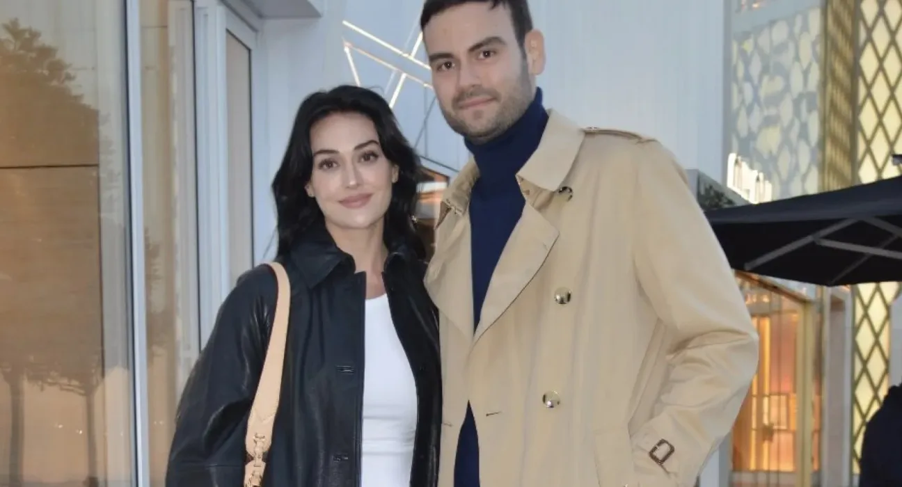 Esra Bilgiç ve Faruk Sabancı’dan Romantizmin Zirvesi: Aşk Dolu Paylaşım!