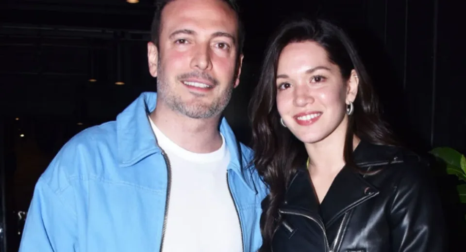 Hazal Subaşı ile Oğuzhan Koç’tan Yunanistan’da Romantik Aşk Kareleri