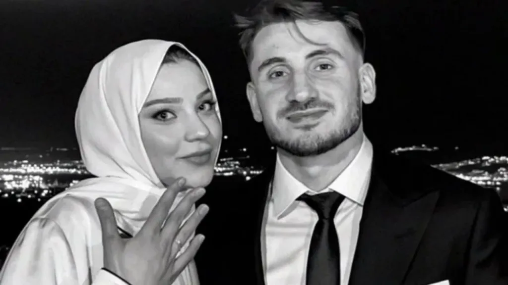 Kerem Aktürkoğlu’ndan Evlilik Sonrası İlk Paylaşım! Hayranları Bu Pozu Konuşuyor