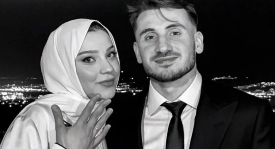 Kerem Aktürkoğlu’ndan Evlilik Sonrası İlk Paylaşım! Hayranları Bu Pozu Konuşuyor