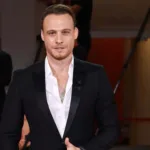 Ertan Saban ve Dilan Çiçek Deniz’in Başrollerinde Olduğu “Persona” Dizisinin Çekimleri Başladı!