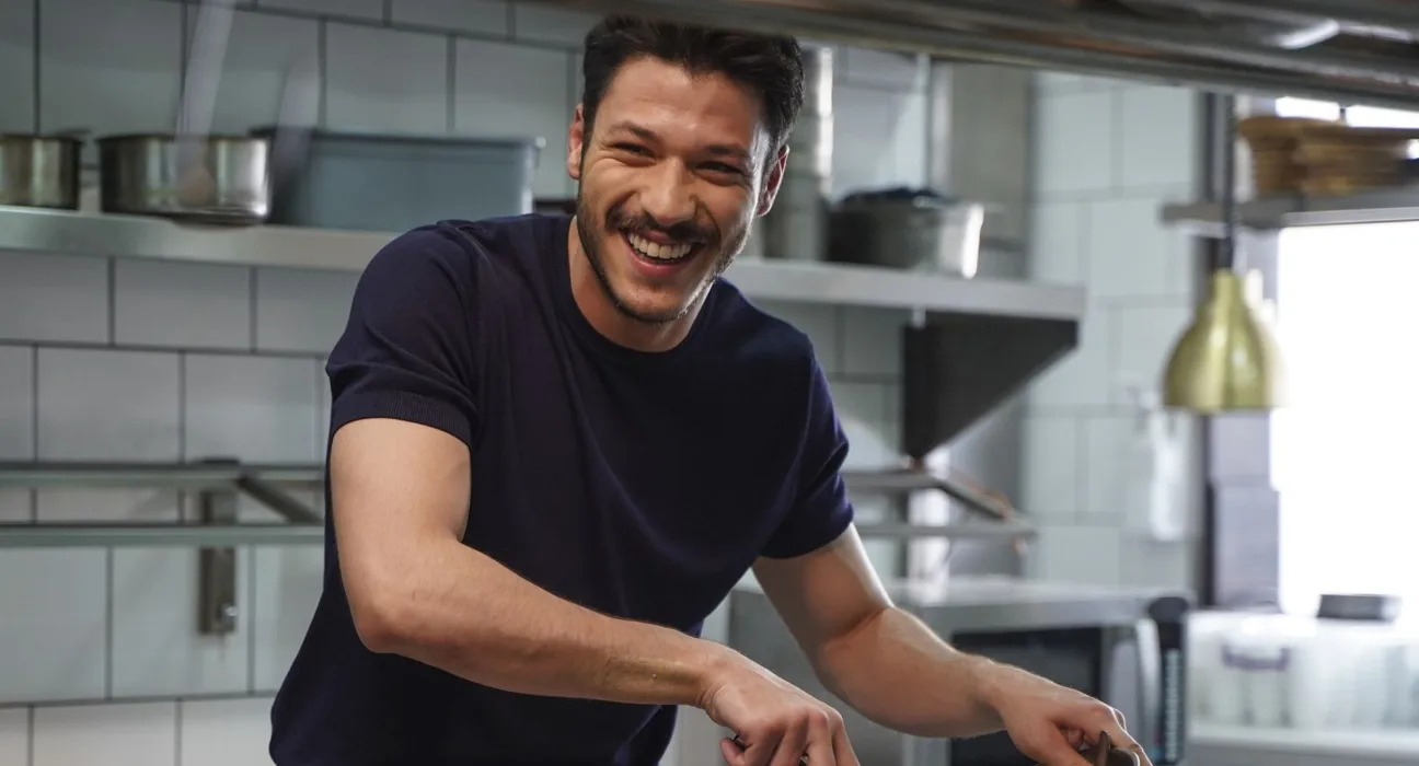 Kubilay Aka Mutfakta Fırtına Gibi Esti: “Köfteci Kubi” Sahalara Geri Döndü!