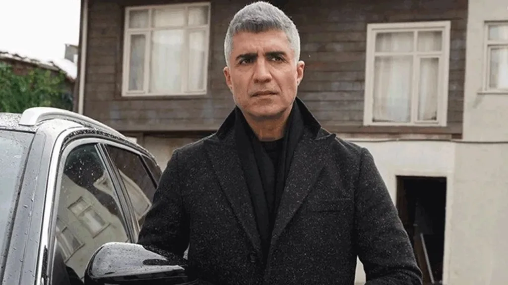 Özcan Deniz ile Aynı Sahneyi Paylaştı: Murat Soylu Sosyal Medyada Gündem Oldu!