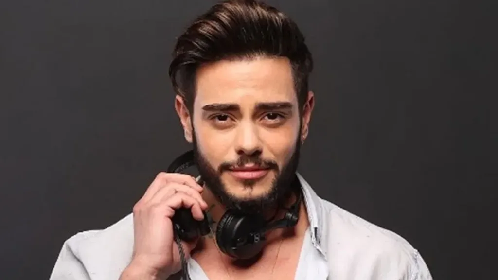 Rüzgar Erkoçlar