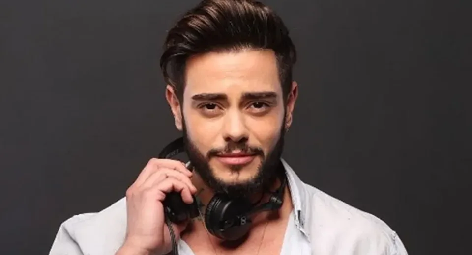 Rüzgar Erkoçlar