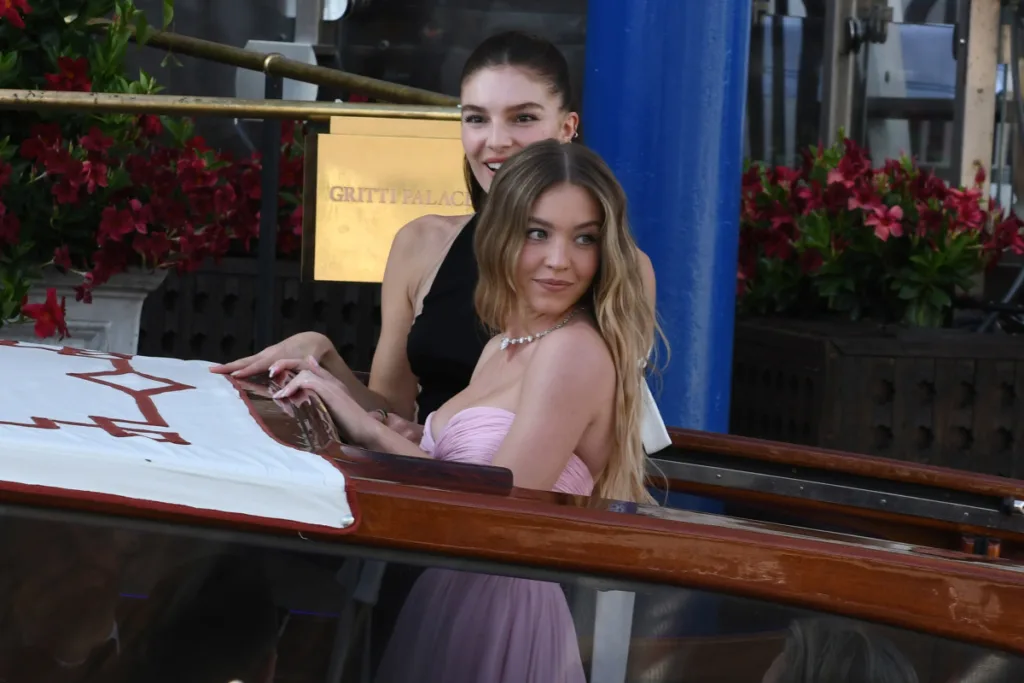 Sydney Sweeney ve Jeff Bezos'tan Sürpriz Ortaklık