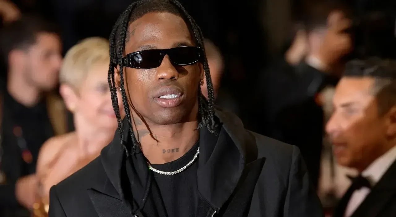 Travis Scott'tan Galatasaray Sürprizi: Yeni Şarkısında Sarı-Kırmızılılara Övgü!