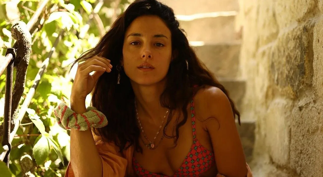 Cansu Tosun ve Moe Dunford “Loya” Filminde Buluşuyor