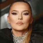 Ezgi Şenler, Çocukluk Aşkıyla Ömür Boyu Mutluluğa Yelken Açıyor