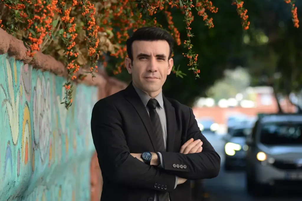 Dilan Bozyel’den Şok İddia: Mehmet Yılmaz Ak’a Silah Zoruyla Taciz Suçlaması