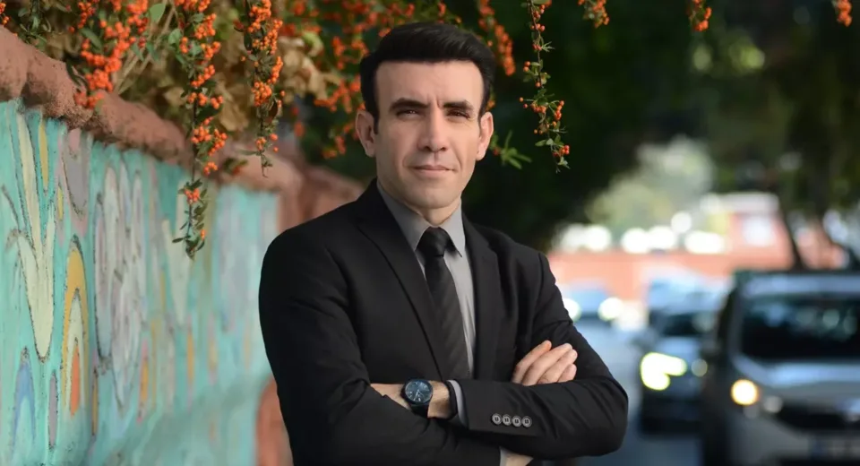Dilan Bozyel’den Şok İddia: Mehmet Yılmaz Ak’a Silah Zoruyla Taciz Suçlaması