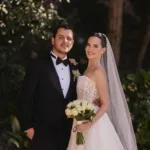 Ameliyat Sonrası İlk Eğlence! Devrim Özkan Yeni İmajıyla Dikkat Çekti