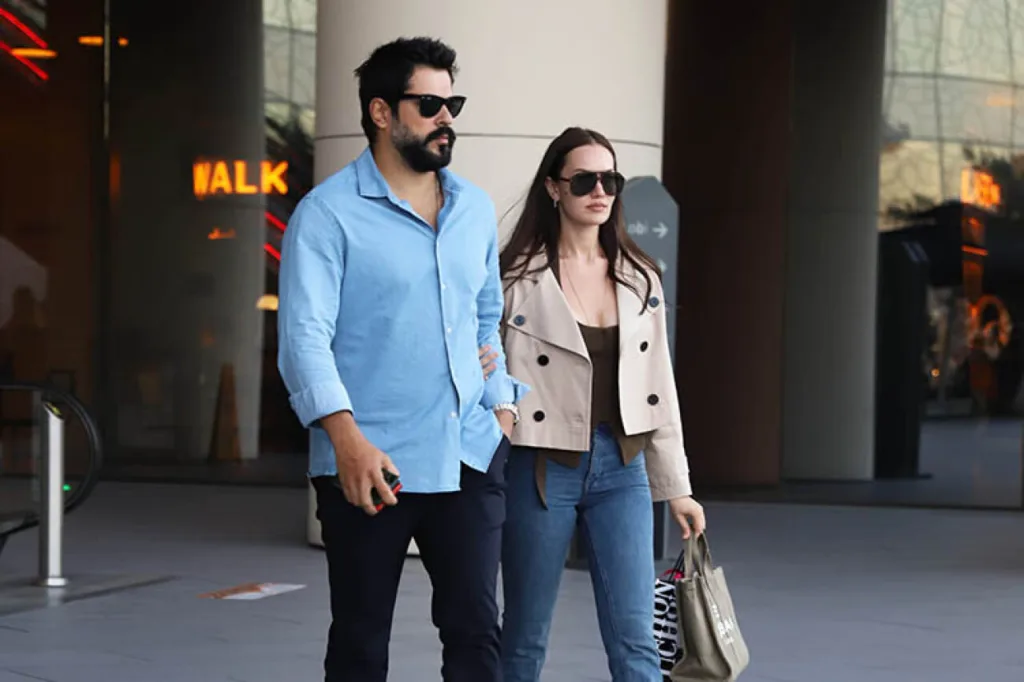 Fahriye Evcen’in Instagram Hamlesi: Boşanma İddiaları Yeniden Gündemde!
