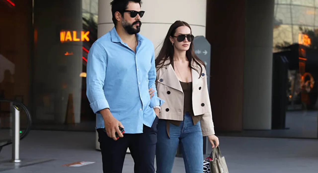 Fahriye Evcen’in Instagram Hamlesi: Boşanma İddiaları Yeniden Gündemde!