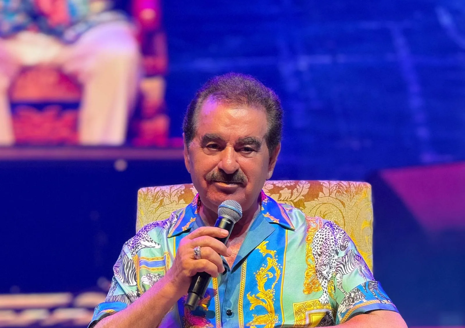 Harbiye’de İmparator Rüzgârı: İbrahim Tatlıses’ten Unutulmaz Gece