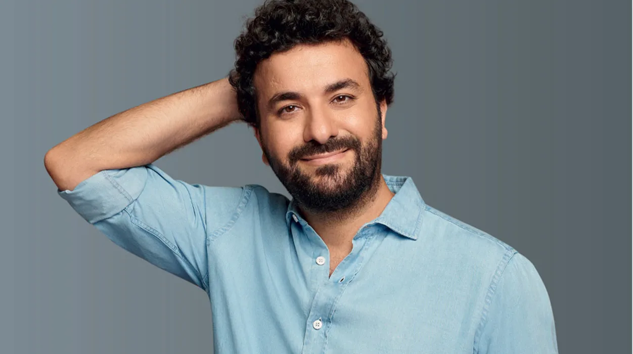Hasan Can Kaya Bodrum Tatilinde Yeni Aşkıyla Objektiflere Yansıdı