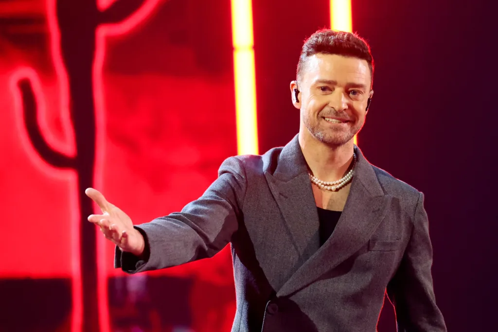 Justin Timberlake İstanbul’u Salladı: Konserine Ünlüler Akın Etti!