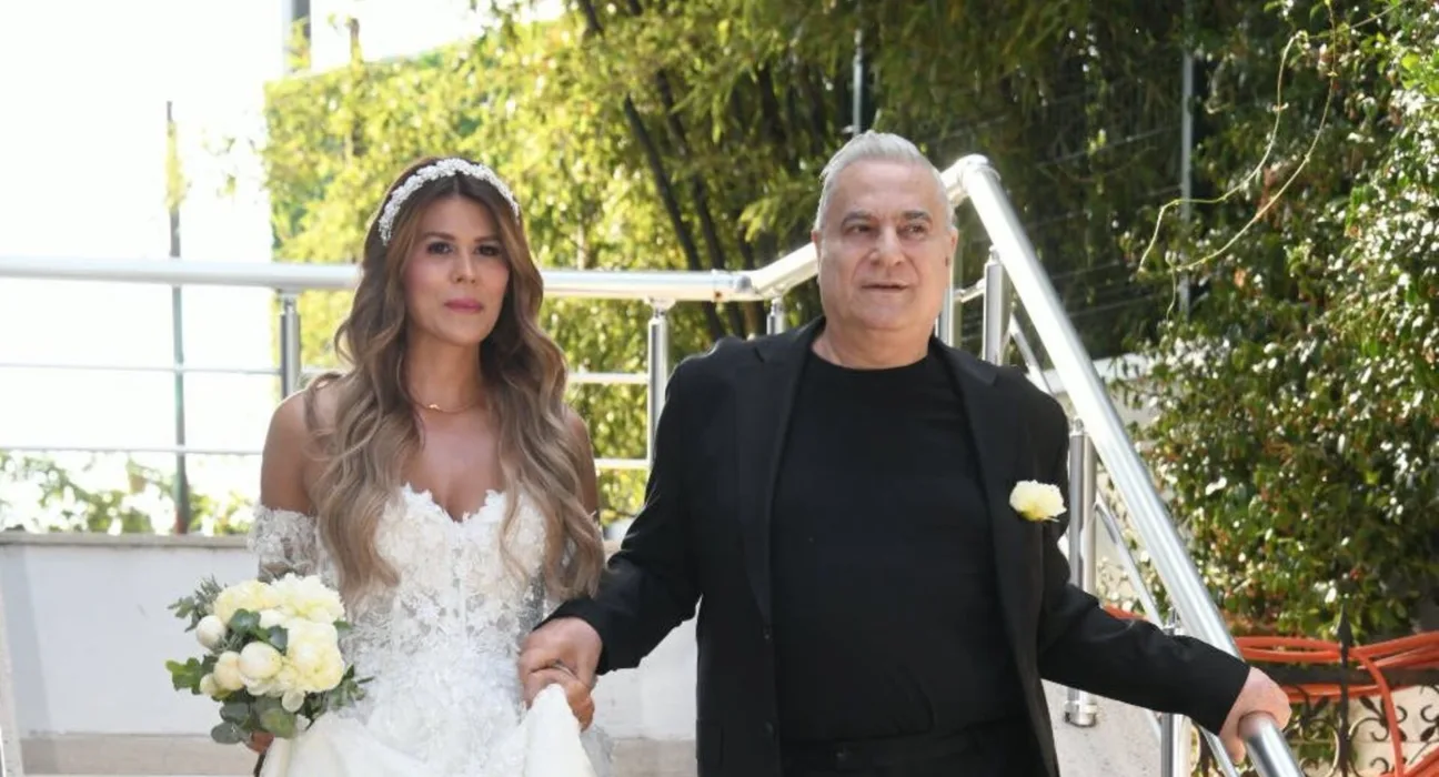 Mehmet Ali Erbil 6’ncı Kez Nikah Masasında! İşte O Anlar
