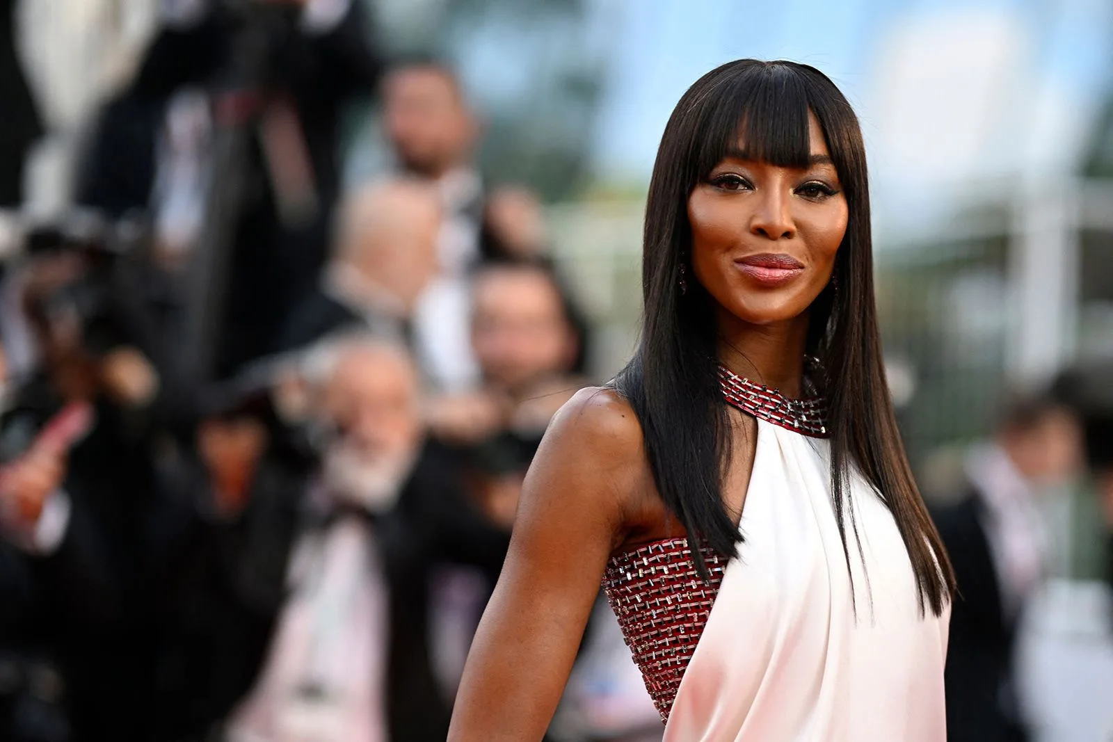 Naomi Campbell Ibiza Tatilinde Güzelliğiyle Büyüledi