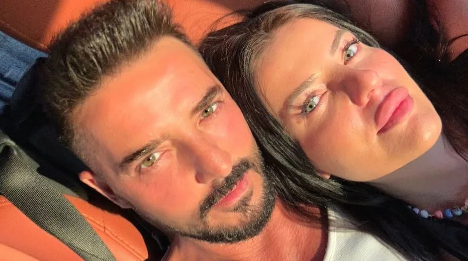 Gökhan Özen, Sevgilisiyle İlk Kez Aşkını İlan Etti