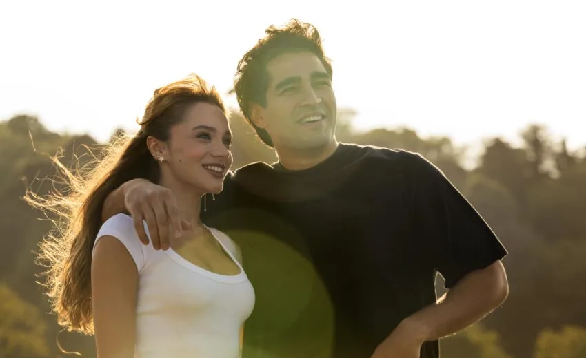 Mert Ramazan Demir ve Miray Daner’li ‘Bize Bi’şey Olmaz’dan İlk Kare Yayınlandı