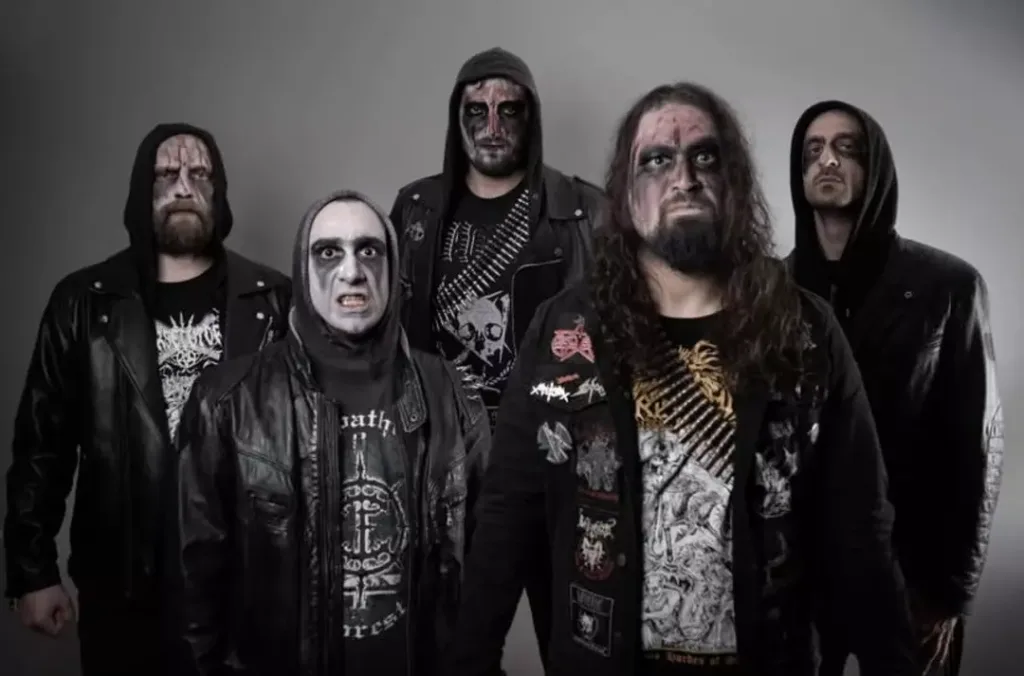 Şarkı Sözleri Kriz Yarattı: Rock Grubu Üyeleri Tutuklandı