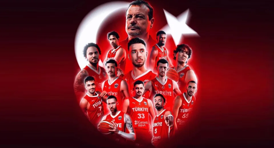 Ünlülerden 12 Dev Adam’a Büyük Destek